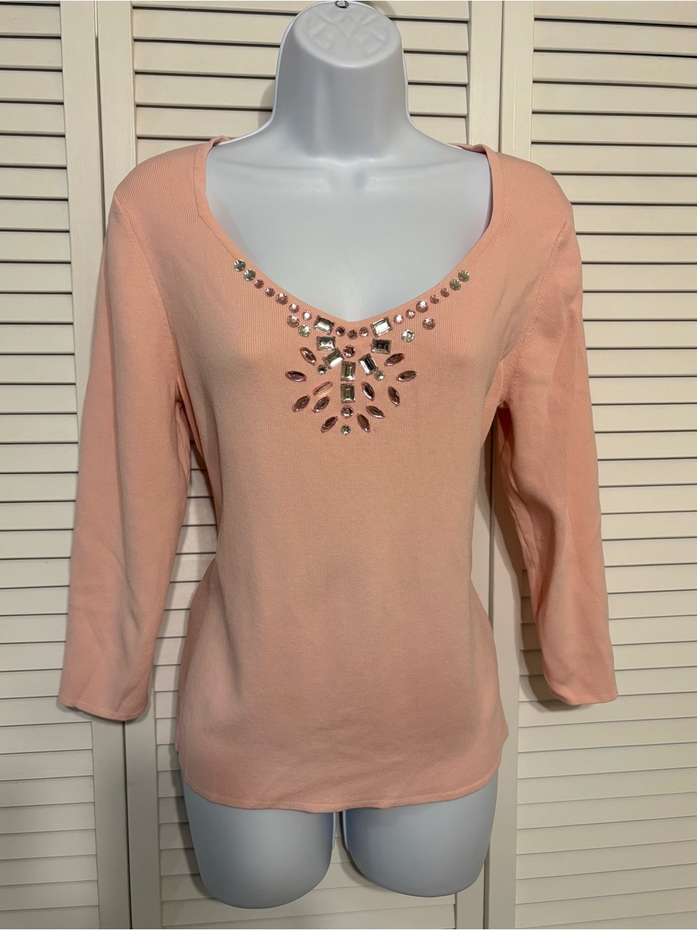 Petal Pink Crystal Embellished V-Neck 3/4 Sleeve Top